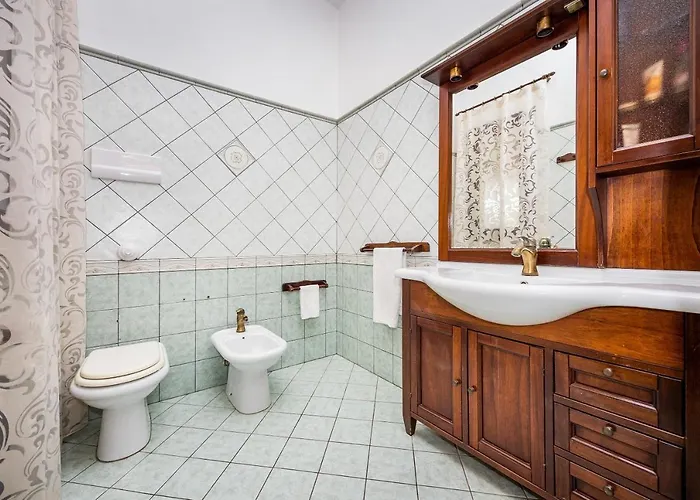 Delux With Private Pool 卡斯泰拉马莱