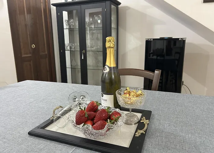 度假居 Delux With Private Pool 卡斯泰拉马莱